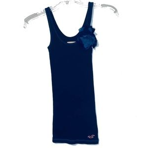 Hollister Co. Navy Ribbed flower Tank